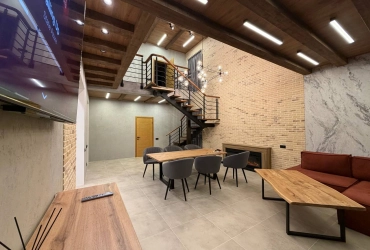 Сдается 2-этажный дом, 250 м²
Расположение
